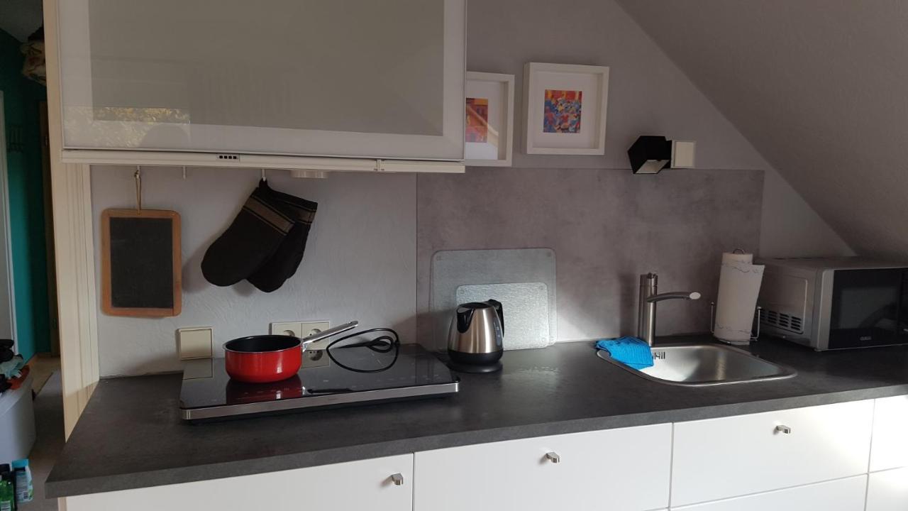 Nettes Appartment in Langenhagen Hannover Buitenkant foto