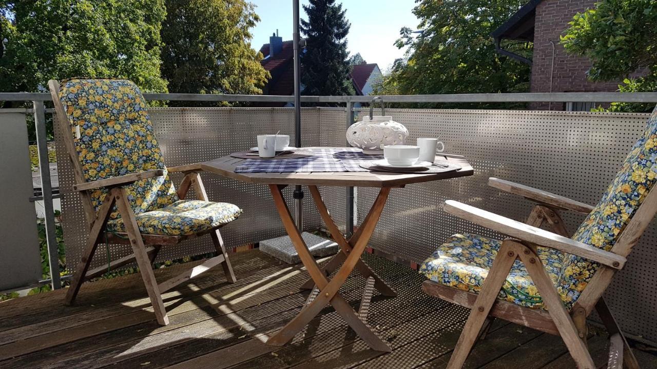 Nettes Appartment in Langenhagen Hannover Buitenkant foto