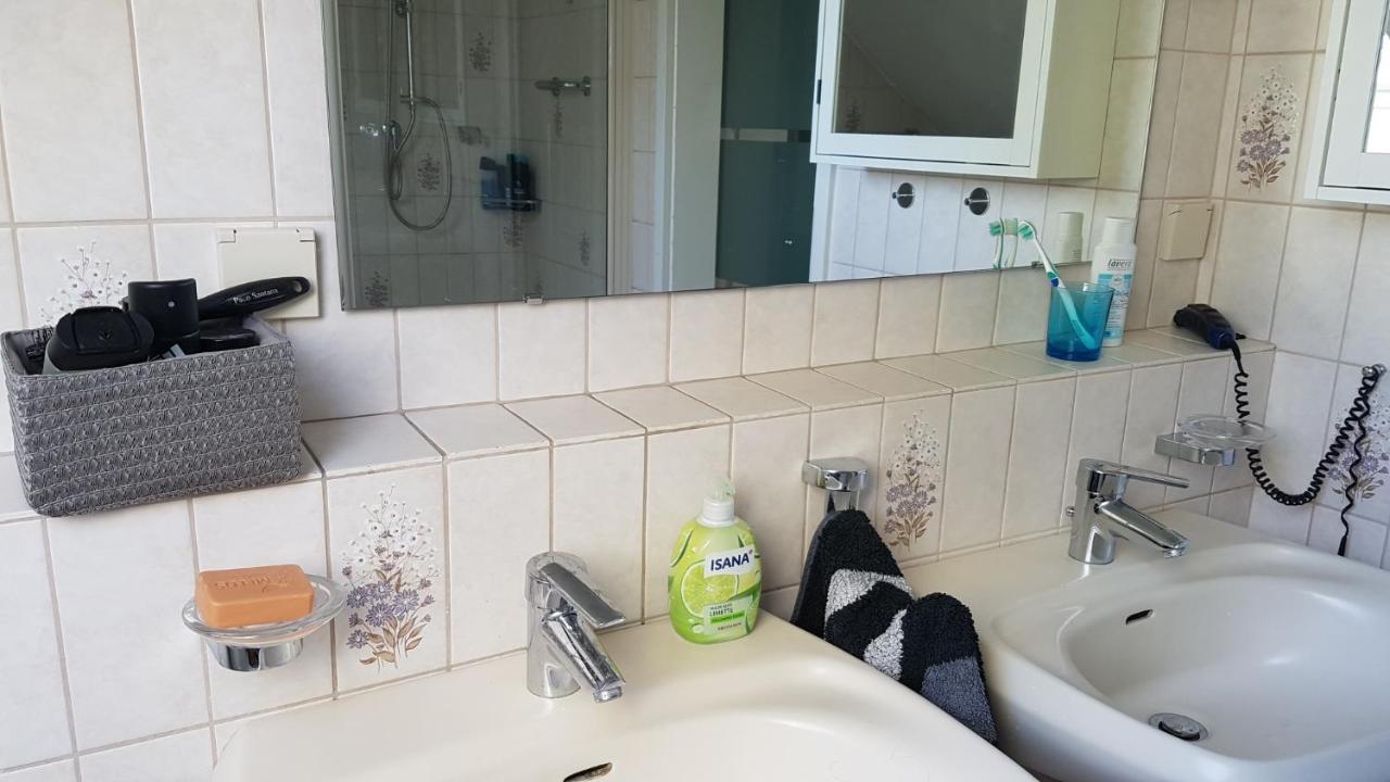 Nettes Appartment in Langenhagen Hannover Buitenkant foto