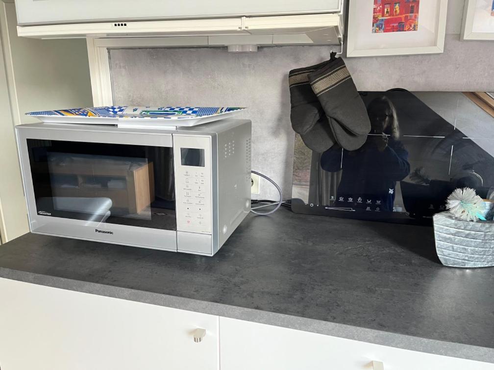 Nettes Appartment in Langenhagen Hannover Buitenkant foto